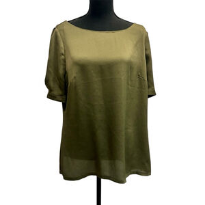 Banana republic army green short puff sleeve satin effect blouse L